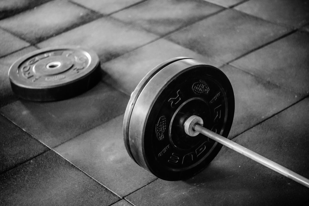 Strength training with barbell for building muscle on Mediterranean diet